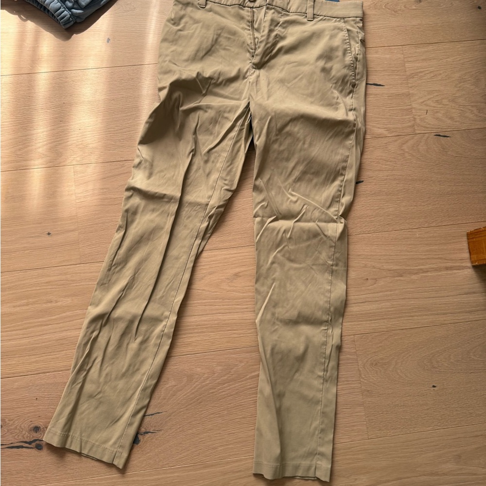 Tommy Hilfiger Tan Chinos